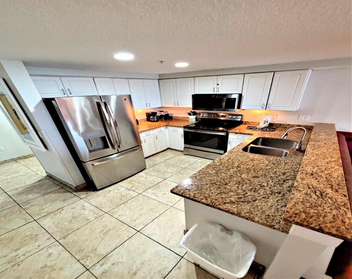 דייטונה ביץ' 2 Bedroom Resort Condo Direct Oceanfront Wyndham Ocean Walk - Daytona Funland 2226 מראה חיצוני תמונה